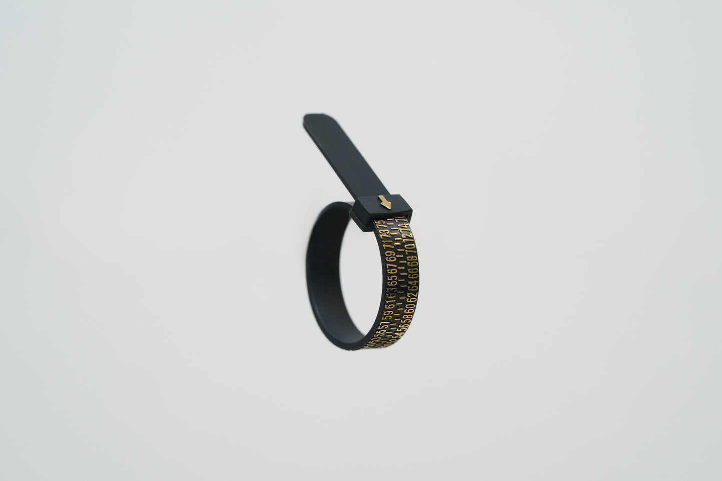 «Finger sizing belt» — a tool for measuring your finger size accurately.