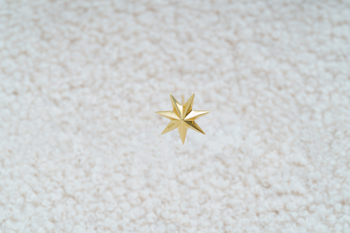 Mono earring "Guiding Star"