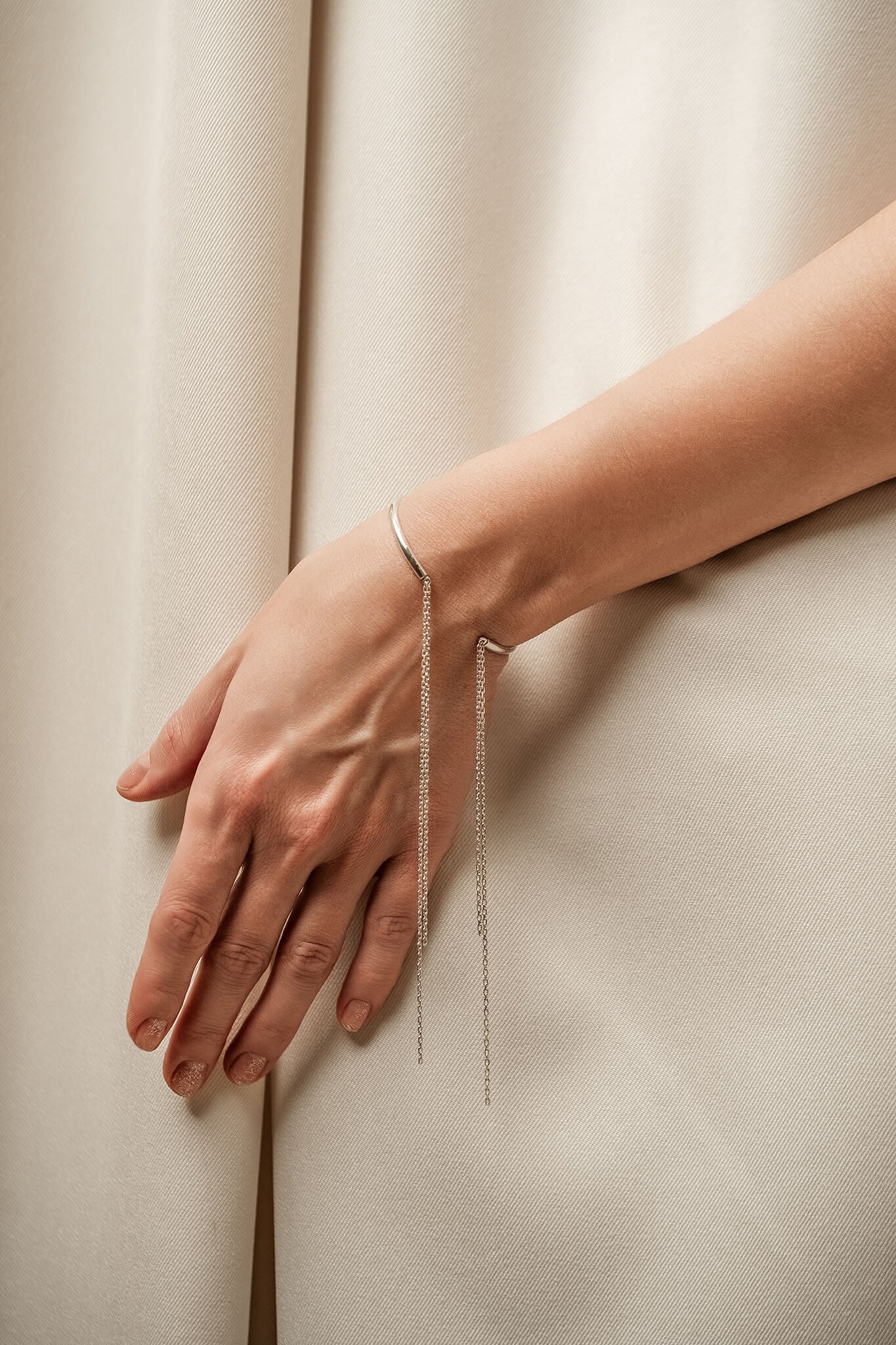 Bracelet "Four strings"