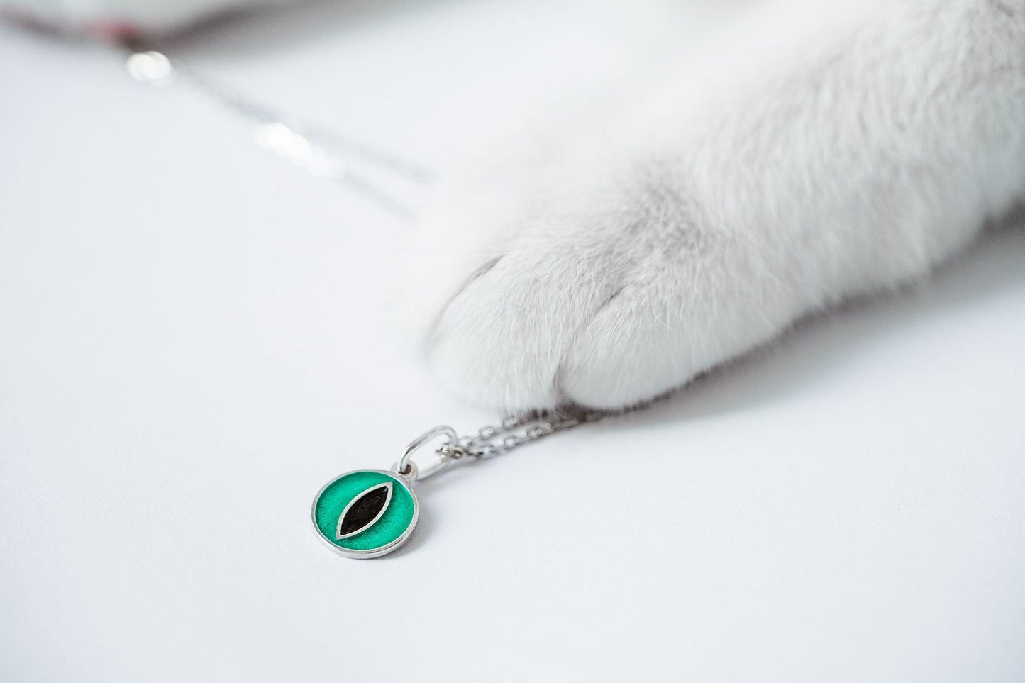 Bracelet "Cat’s Eye" (11 mm) with enamel