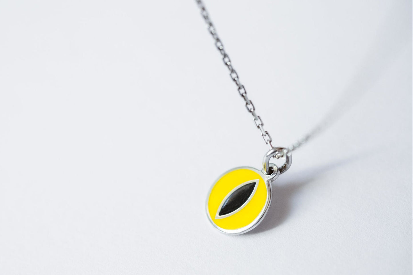 Bracelet "Cat’s Eye" (9 mm) with enamel