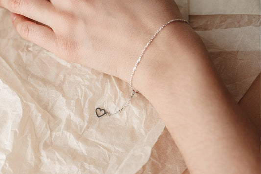 Bracelet "Contour Heart"