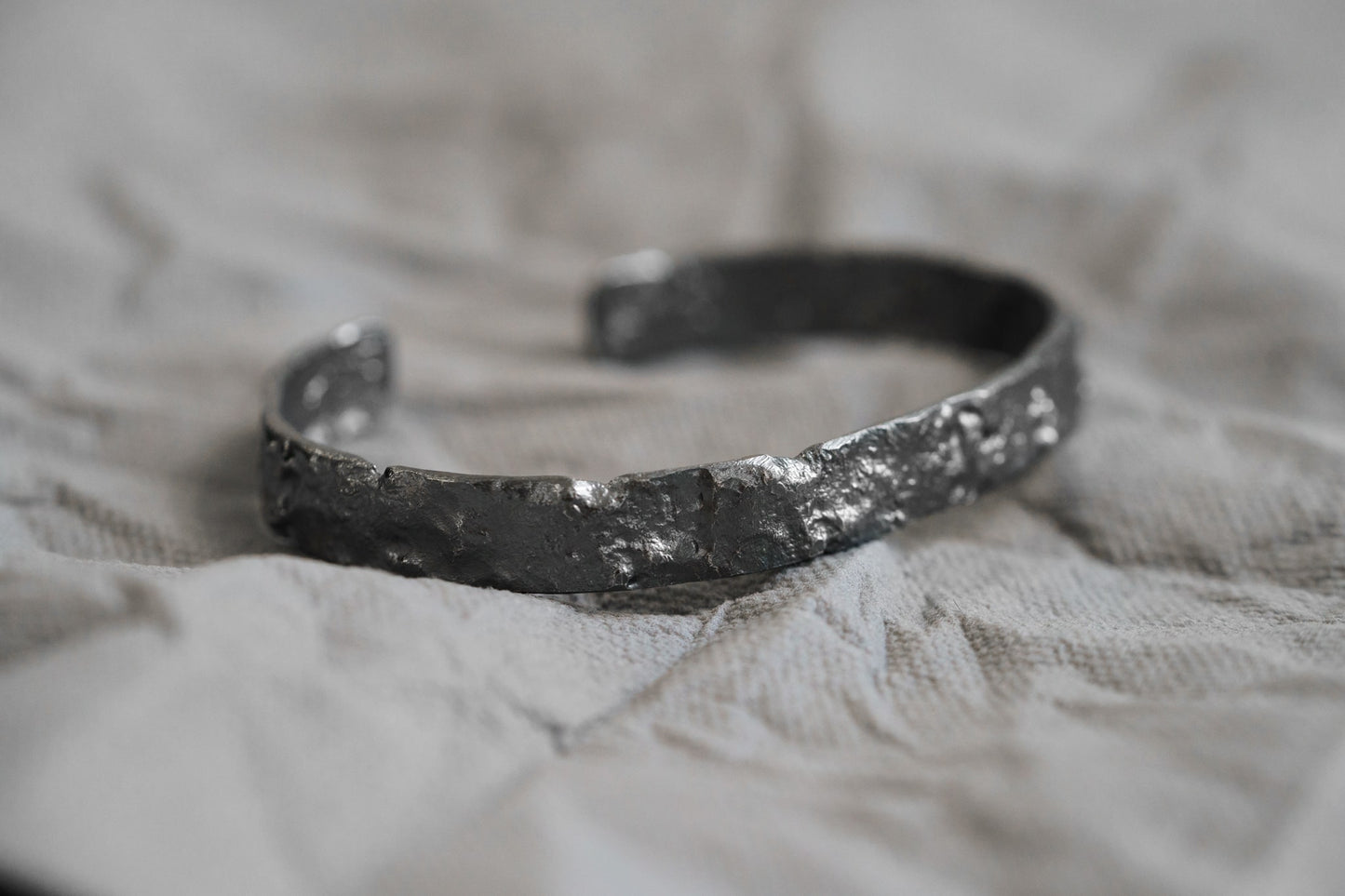 Bracelet "Asteroid" (8 mm)