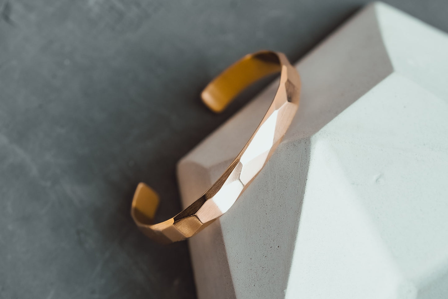 Bracelet "Facets" (8 mm)