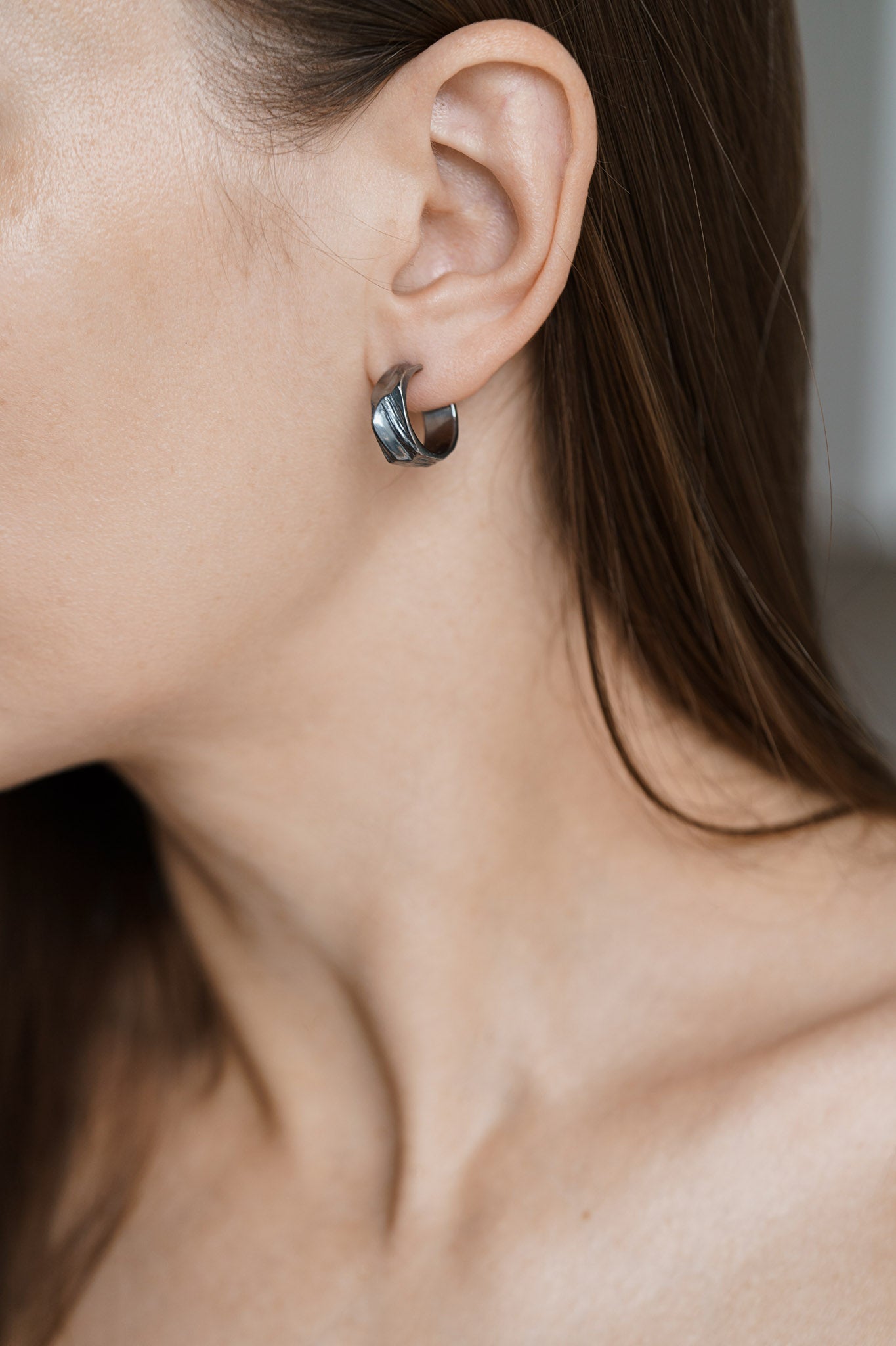 Congo earrings "Anthracite" (6 mm/15 mm)