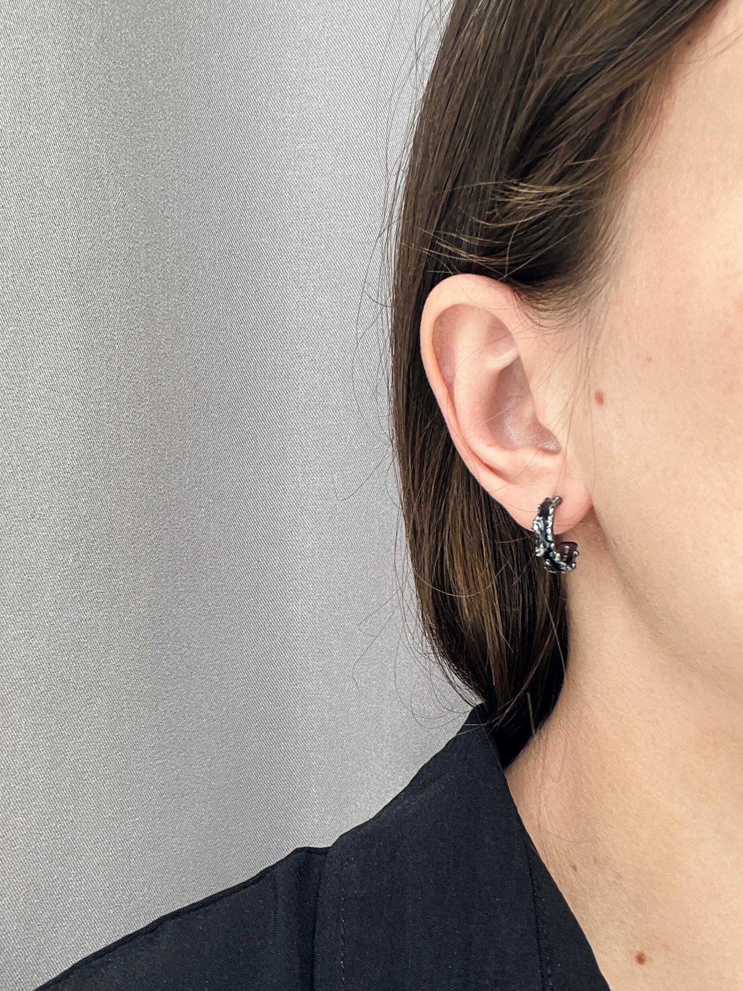 Congo earrings "Dark matter" (4/15 mm)