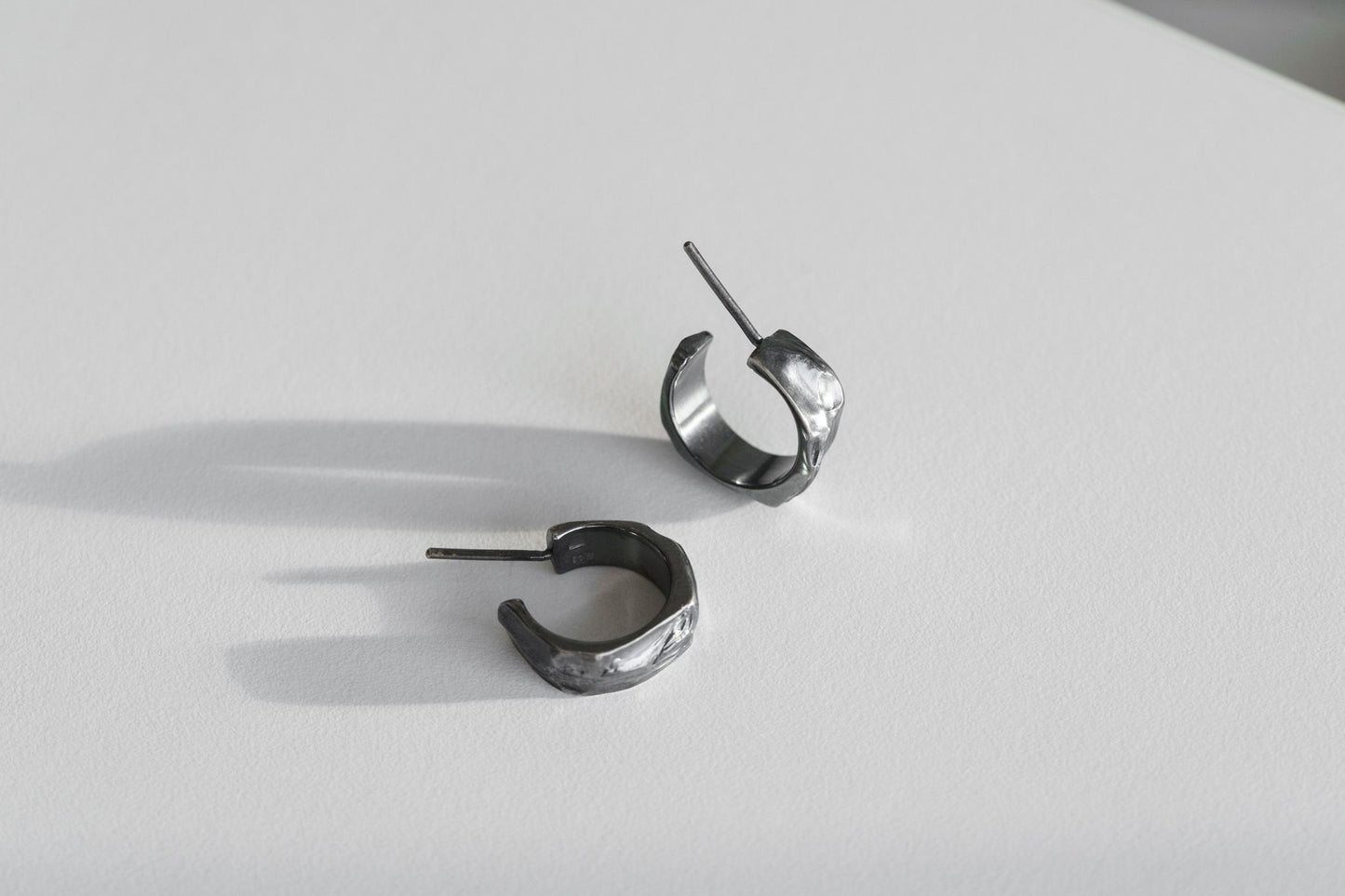 Congo earrings "Anthracite" (6 mm/15 mm)