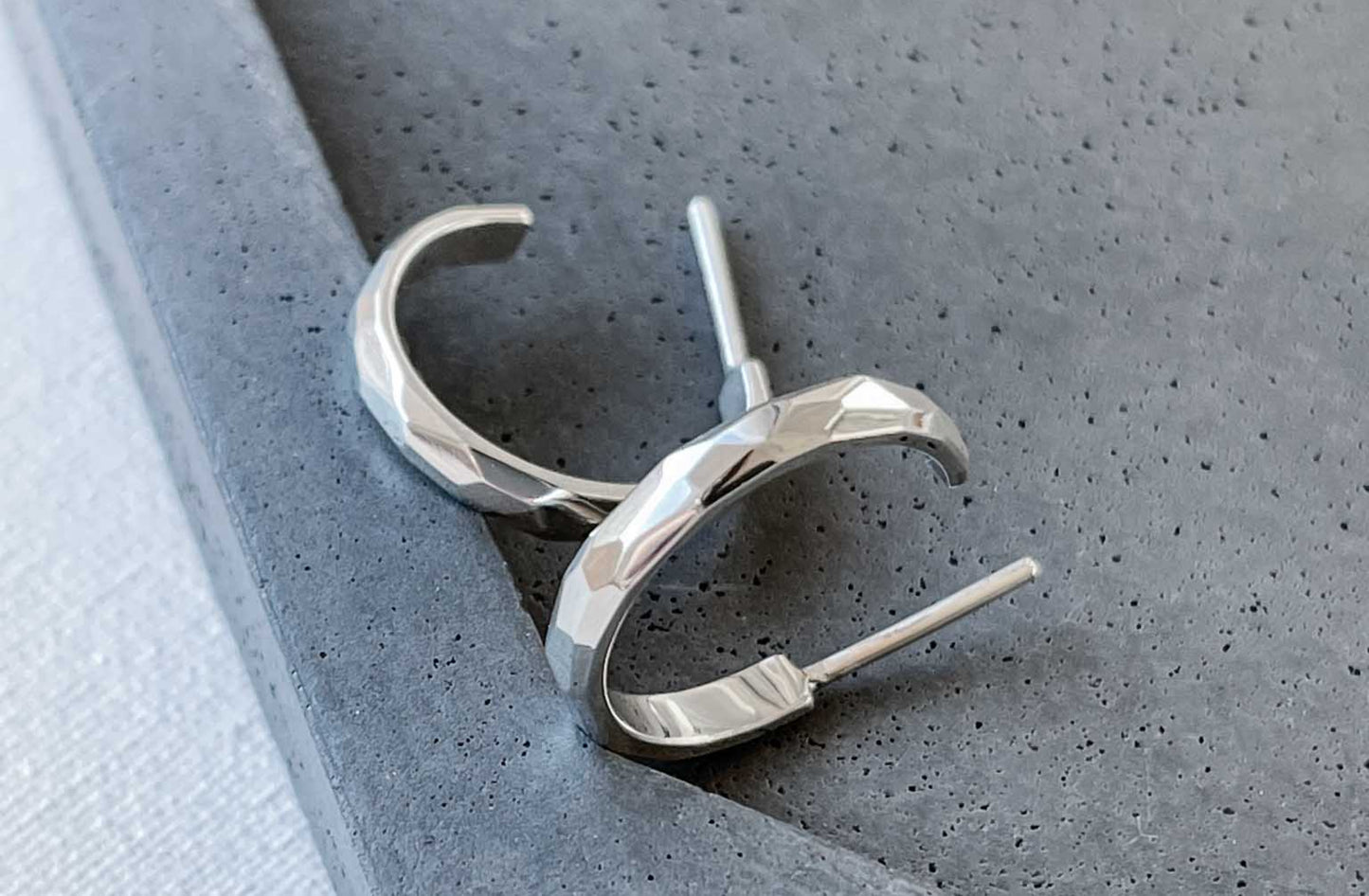 Congo earrings "Small facets"
