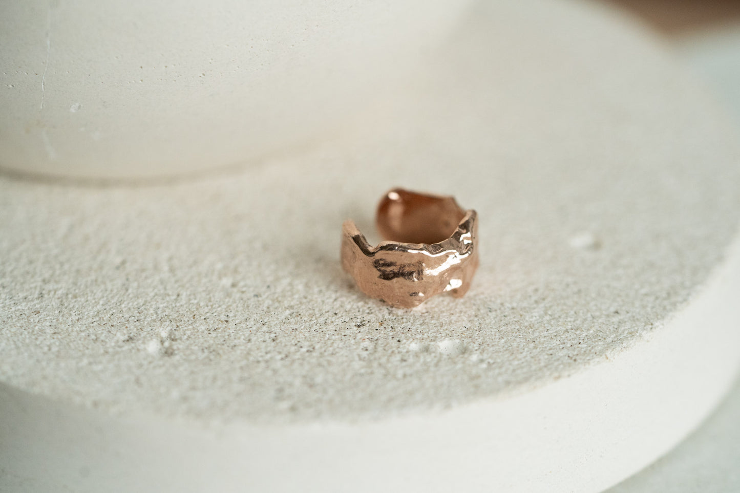 Cuff "Asteroid"
