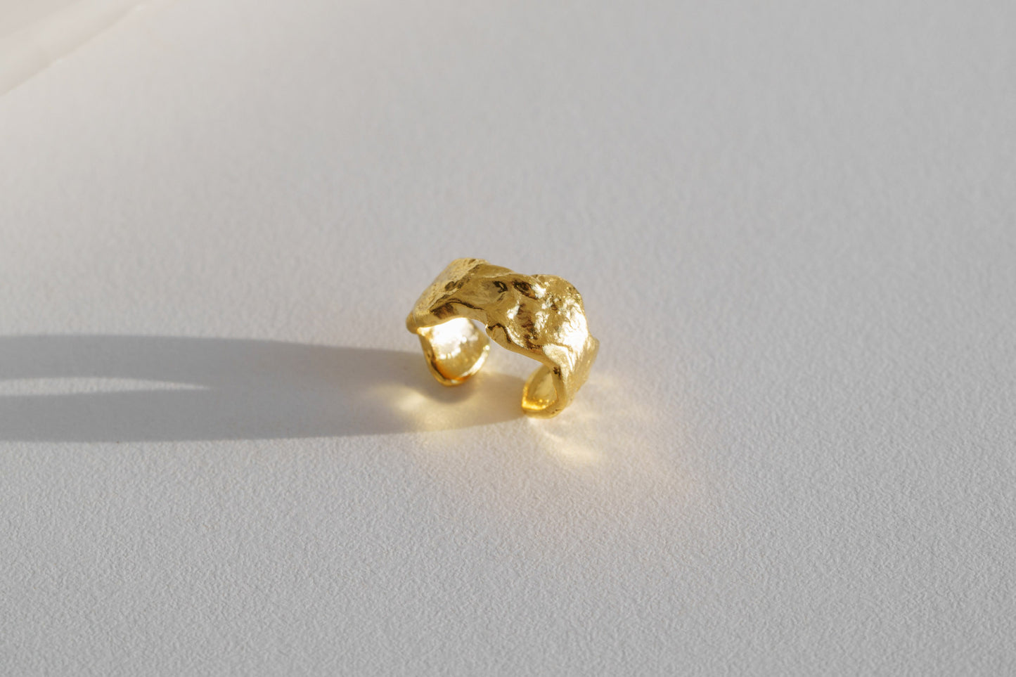 Cuff "Asteroid"