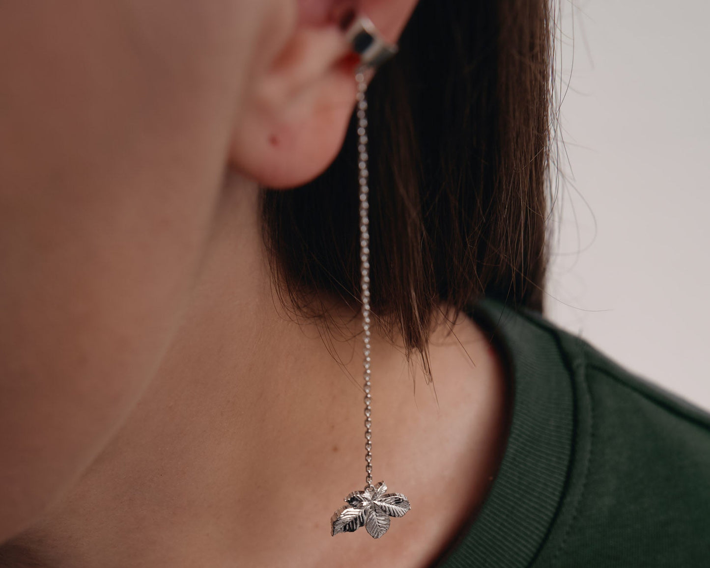 Cuff “Chestnut Leaf” (15 mm) light