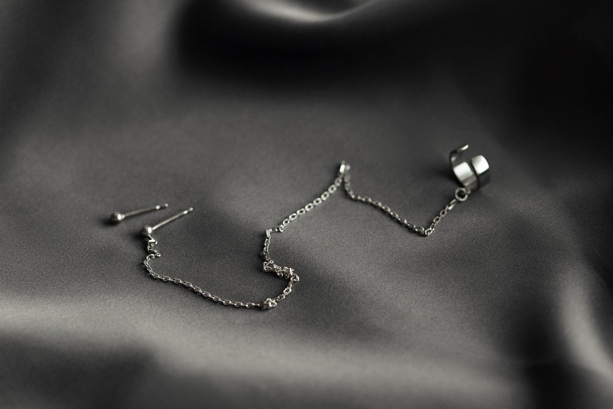 Cuff "Connection" (earring-stud "Ball" (3 mm) for the second ear in the set)