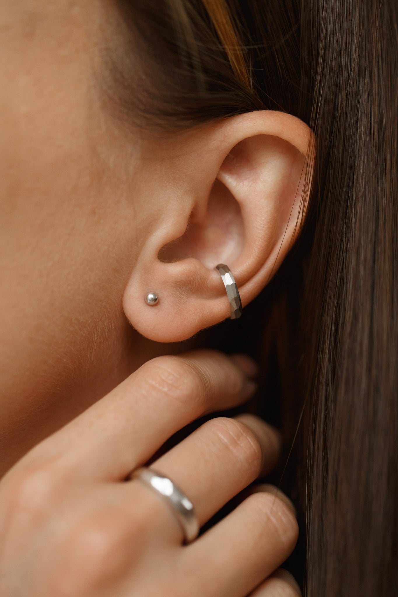 Cuff "Small facets"
