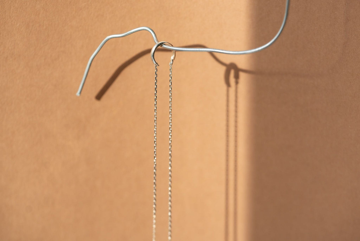 Cuff "Two Strings" (24 cm)