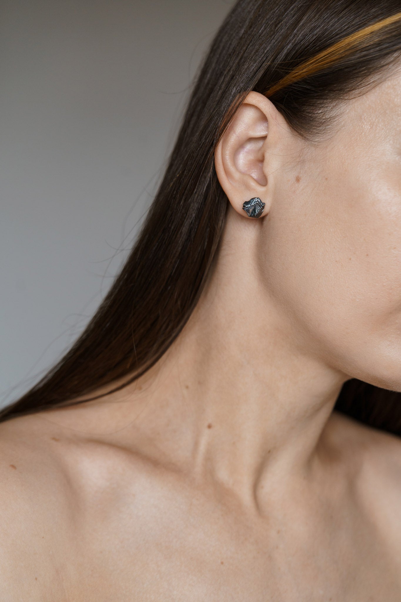 Earrings "Anthracite" (10 mm)