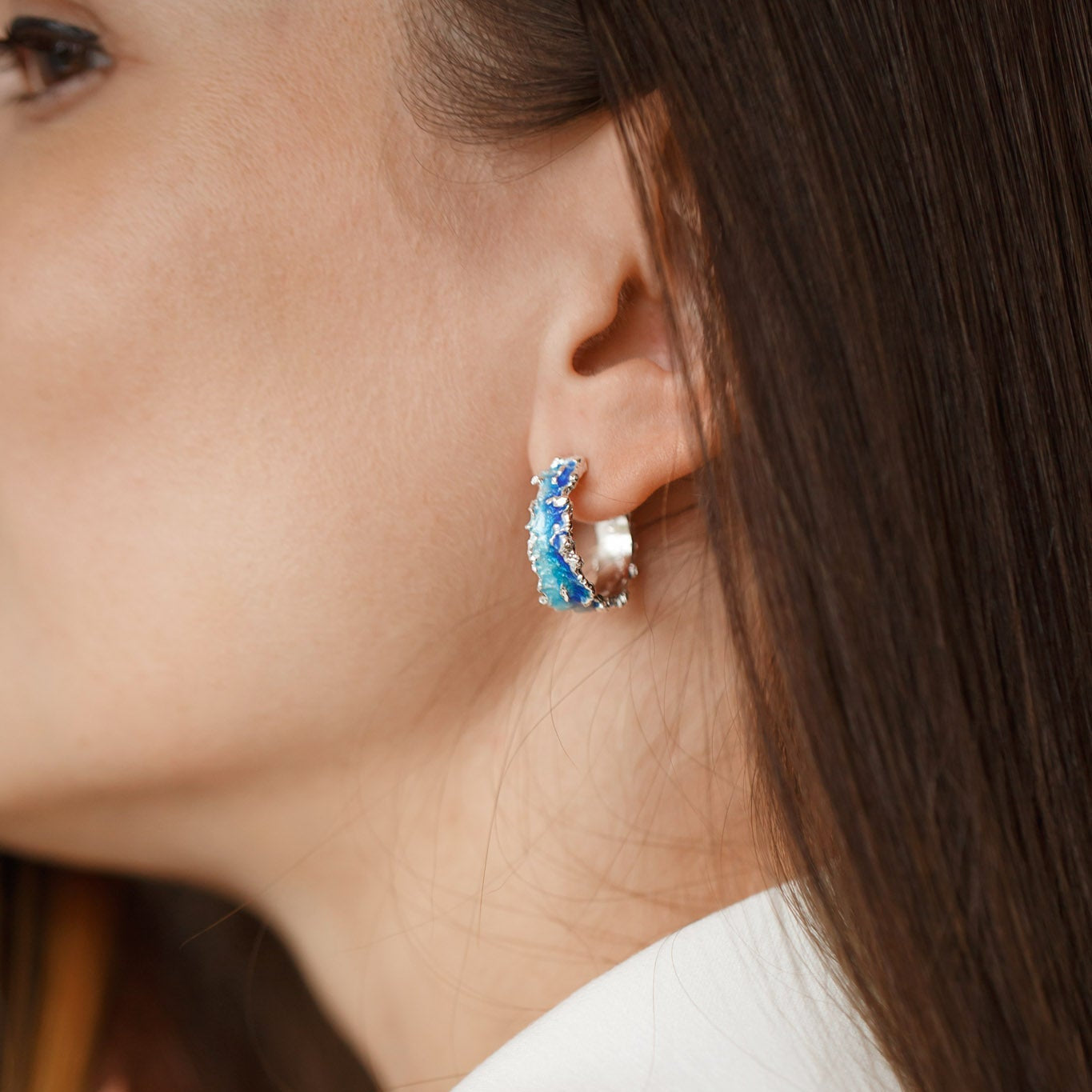 Congo earrings "Wave" (6 mm/20 mm) blue