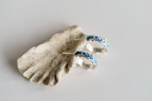 Congo earrings "Wave" (4 mm/15 mm) blue