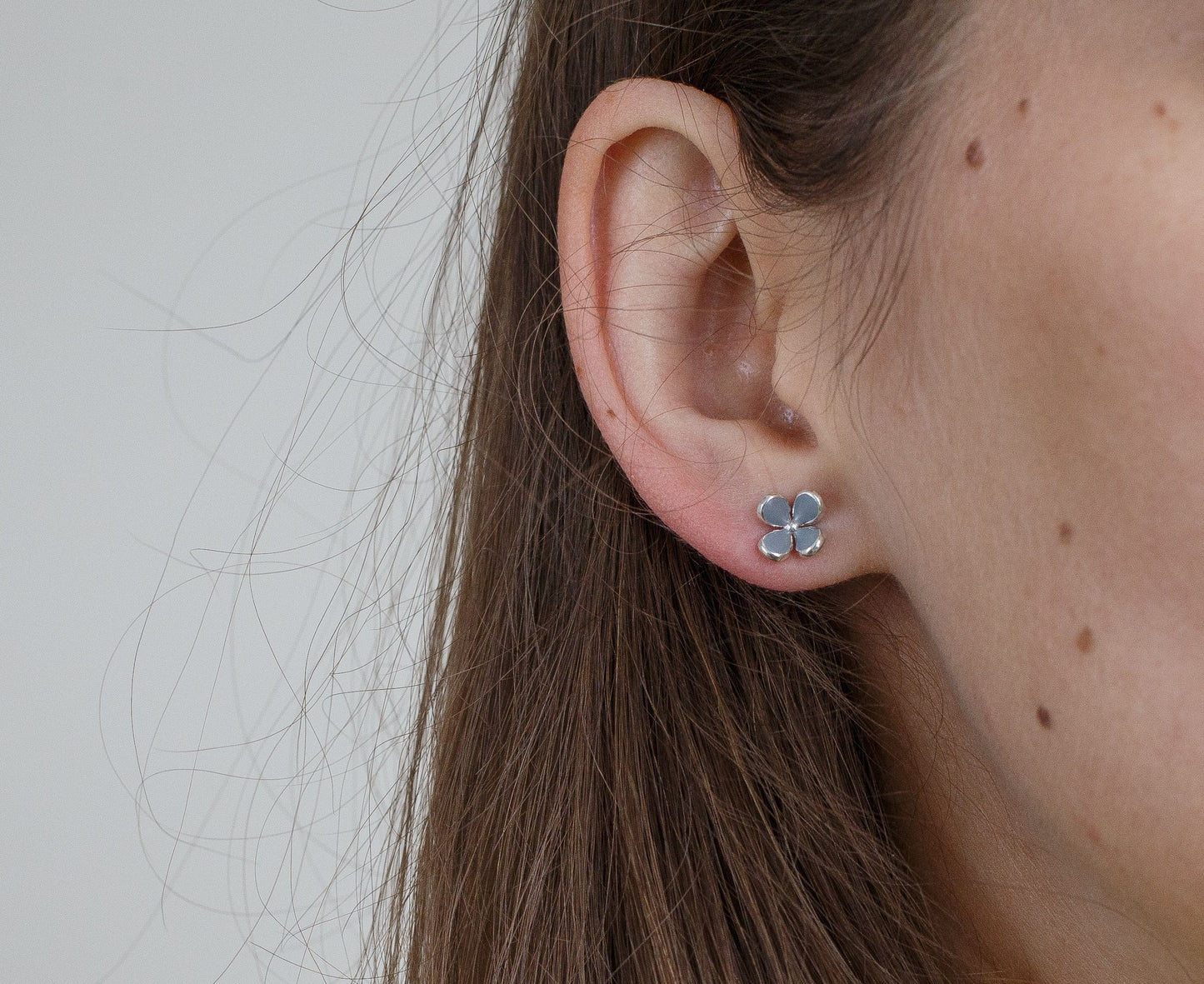 Earrings "Flower" with enamel (different colors to choose from)