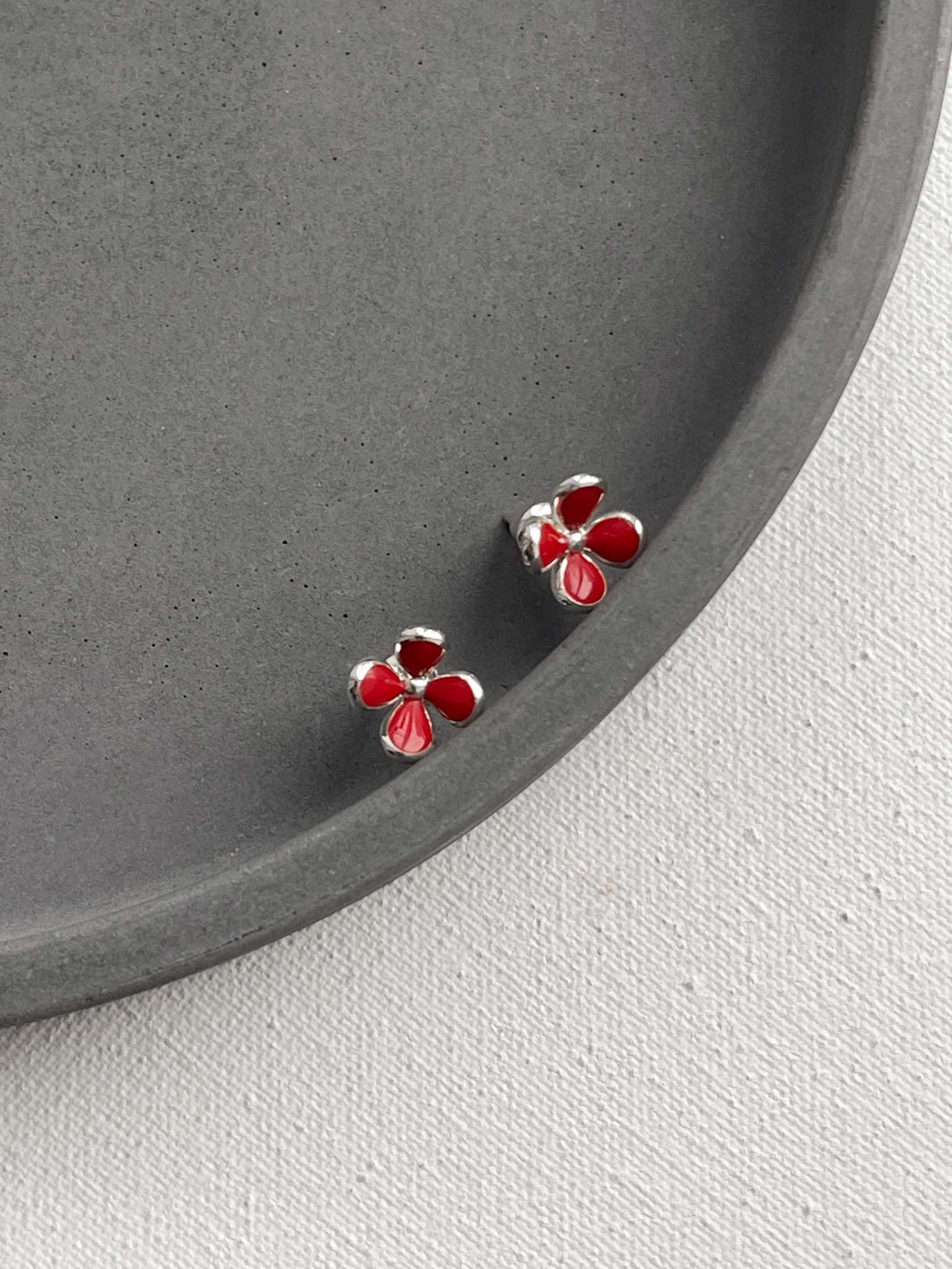 Earrings "Flower" with enamel (different colors to choose from)