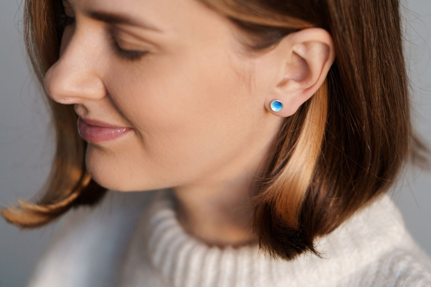 Earrings "Sea" (7,5 mm) blue