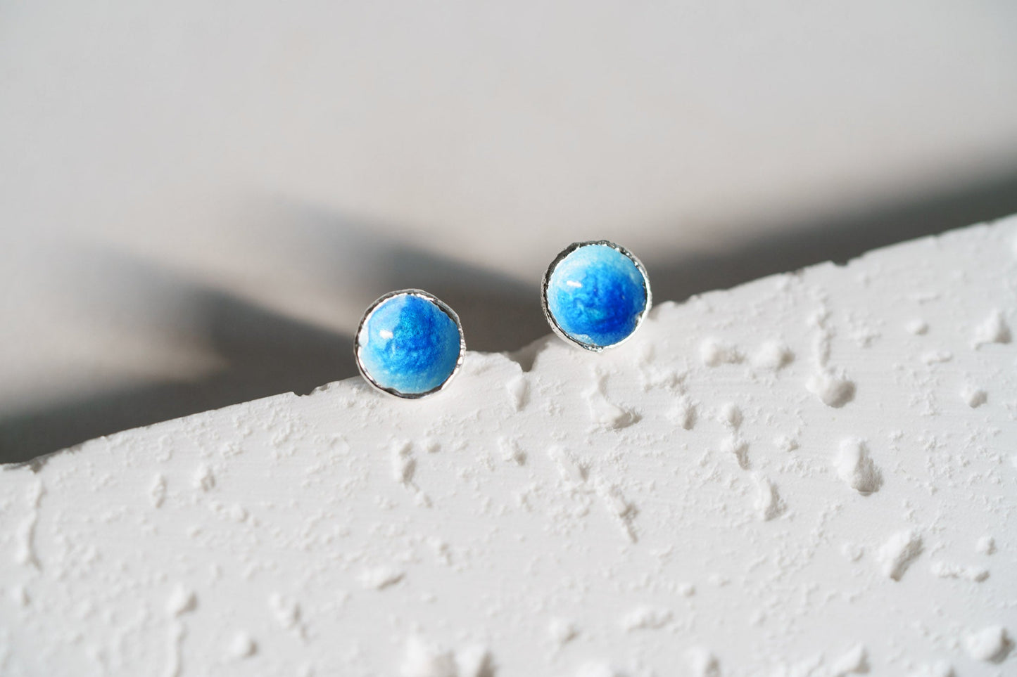 Earrings "Sea" (7,5 mm) blue