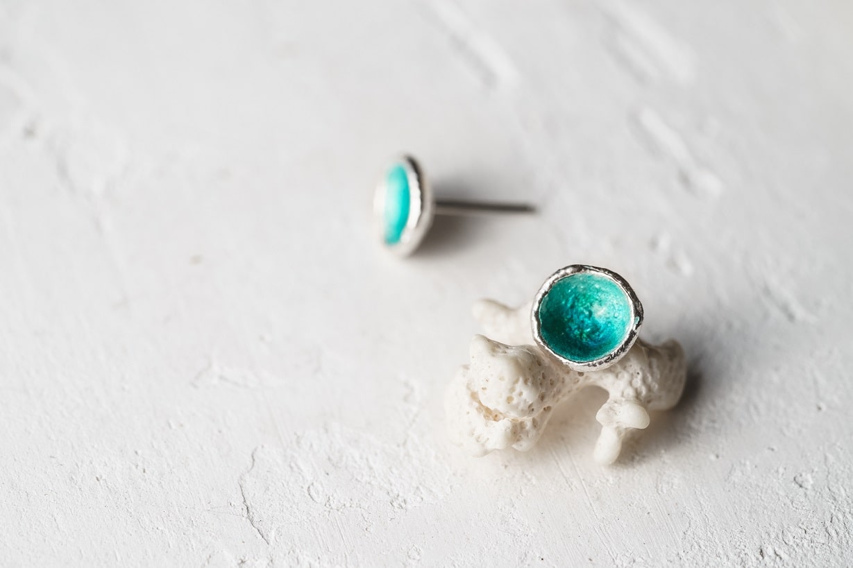 Earrings "Sea" (9 mm) emerald