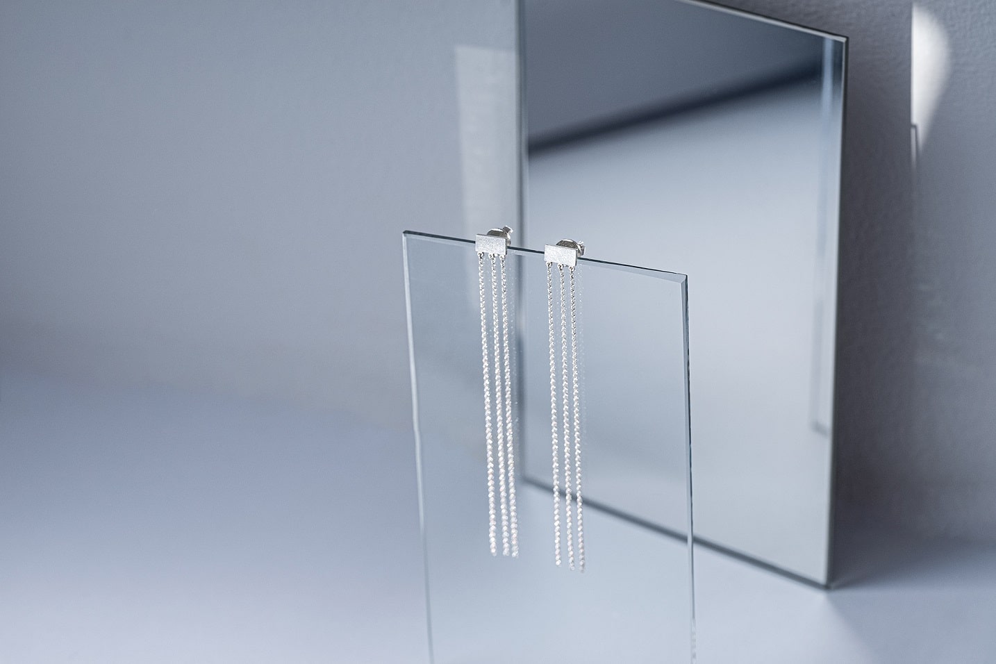Earrings "Three strings"