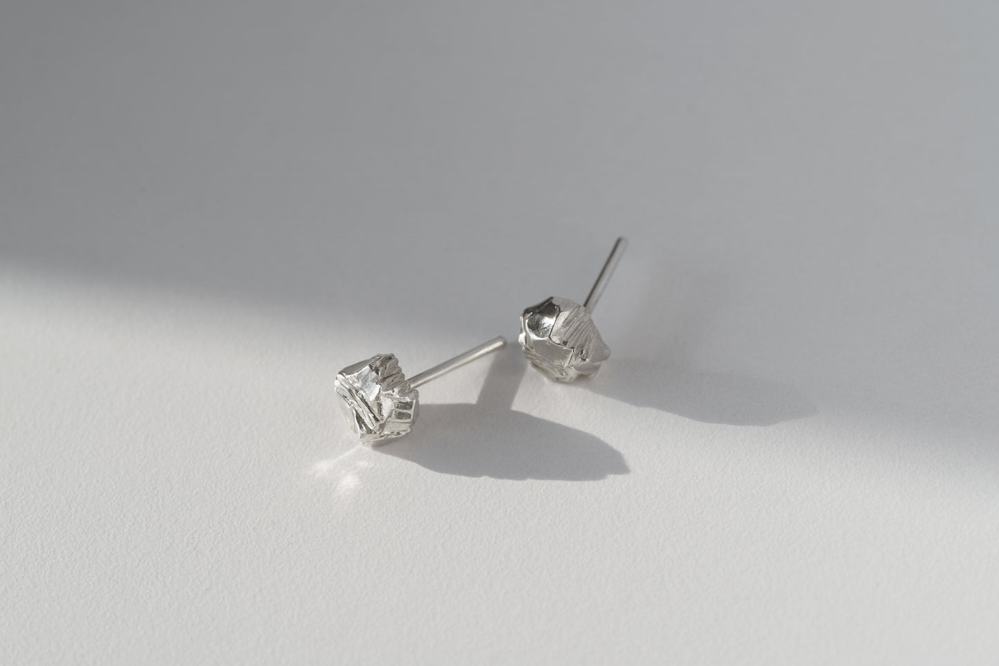 Earrings "Anthracite" (6 mm)