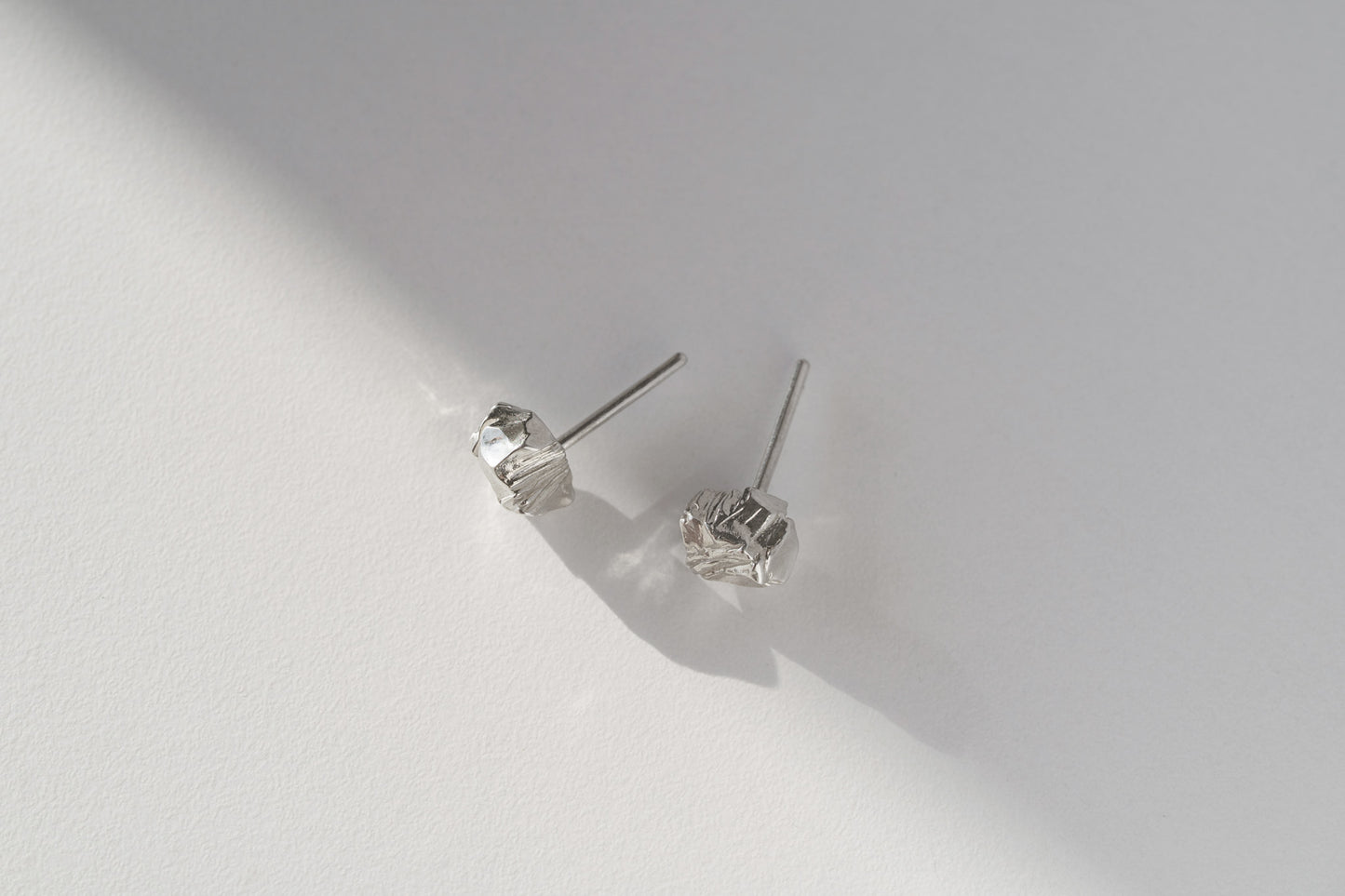 Earrings "Anthracite" (6 mm)