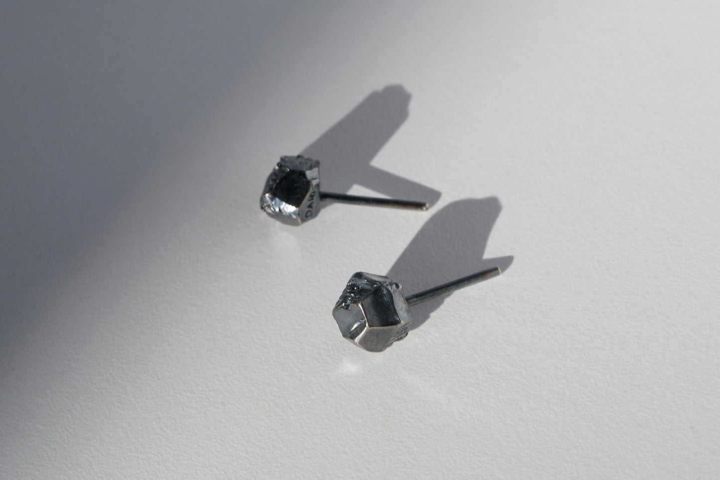 Earrings "Anthracite" (6 mm)