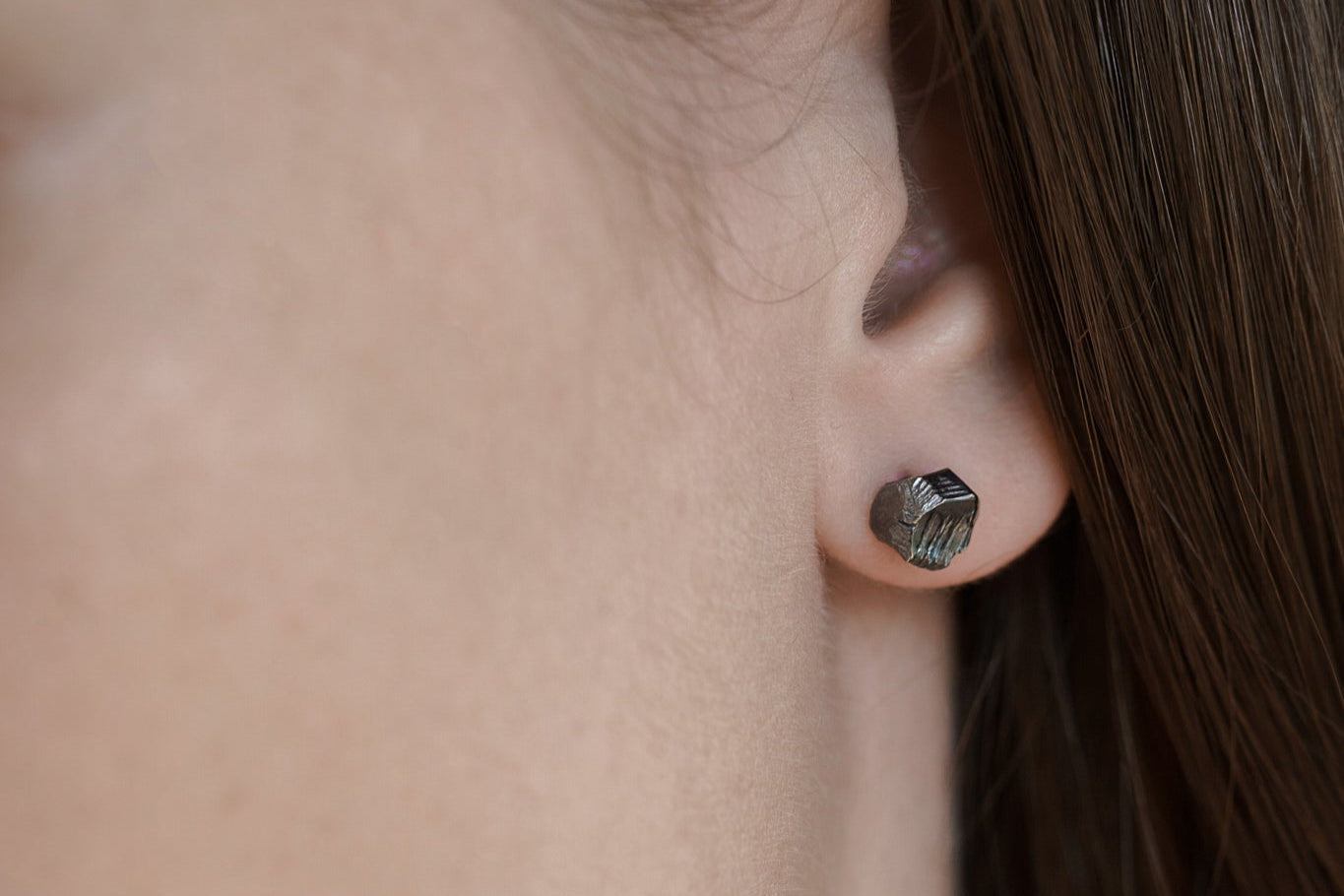 Earrings "Anthracite" (6 mm)