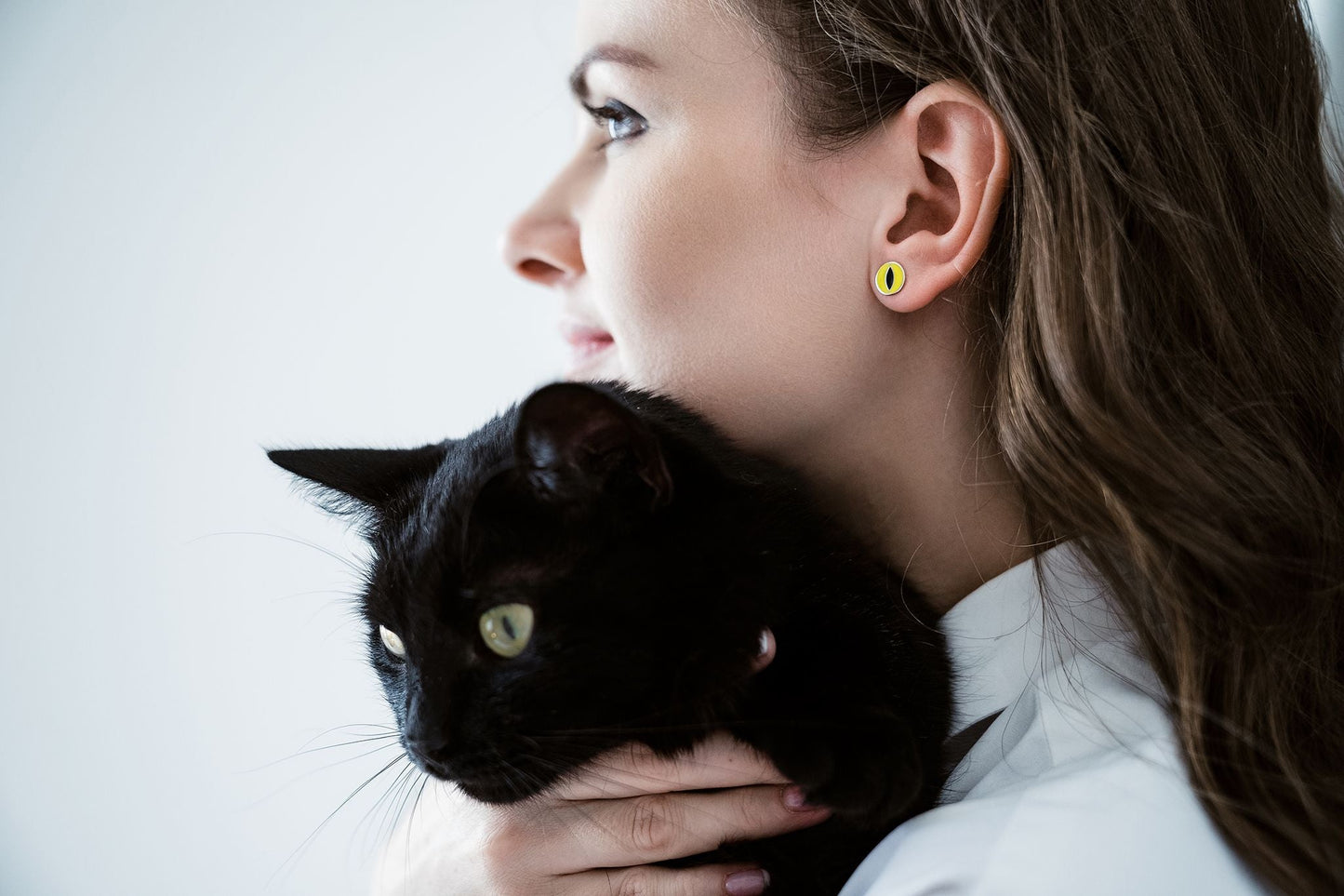 Stud Earrings "Cat’s Eyes" with enamel