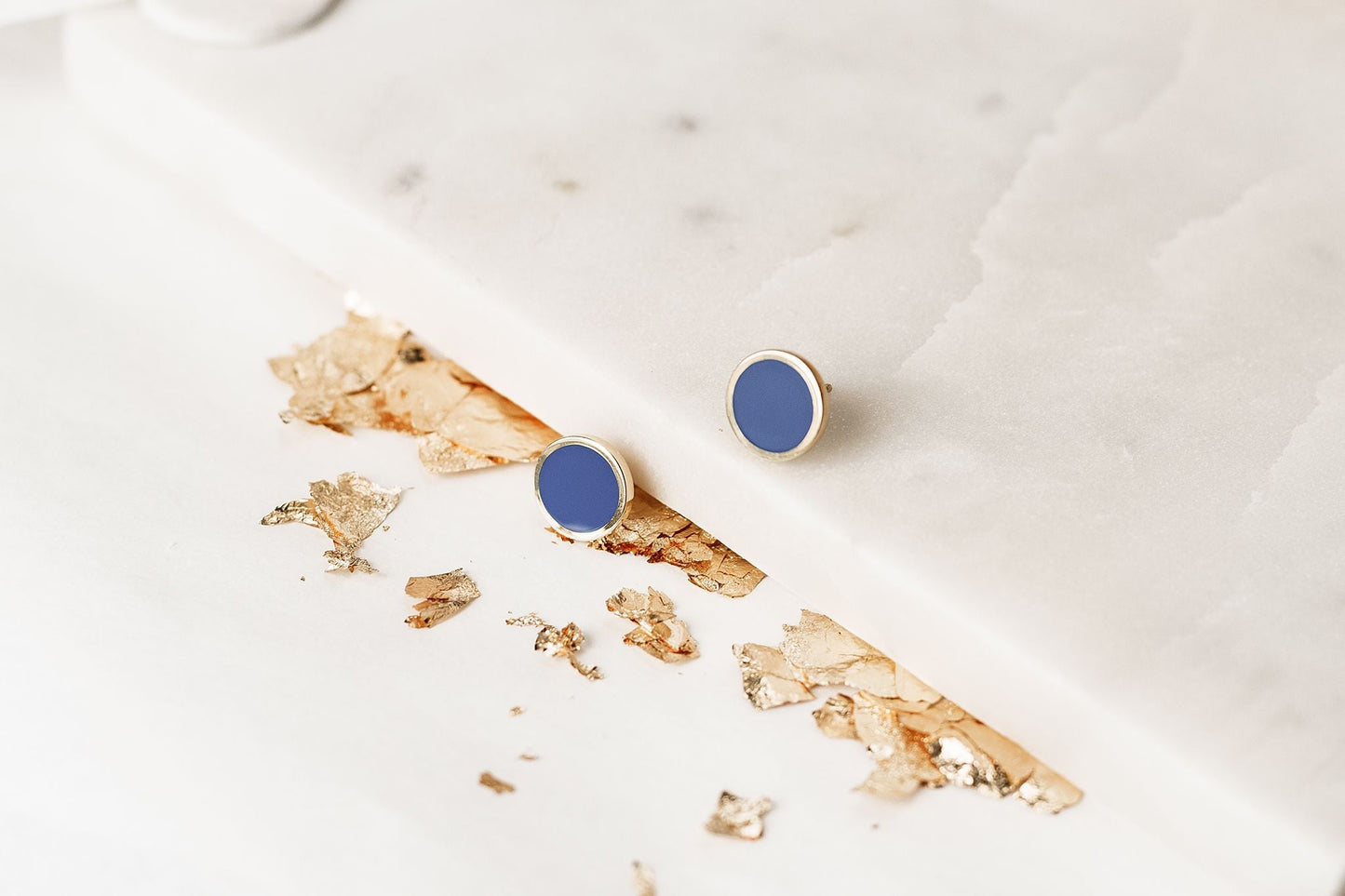 Stud earrings "Circle" (12 mm) with enamel