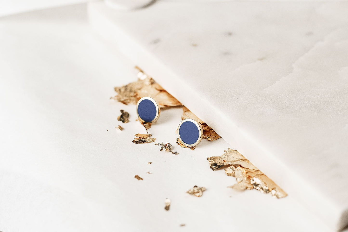 Stud earrings "Circle" (12 mm) with enamel