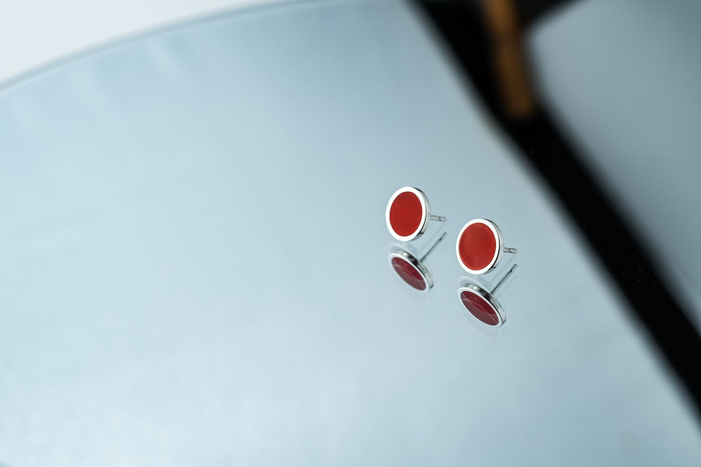 Stud earrings "Circle" (12 mm) with enamel