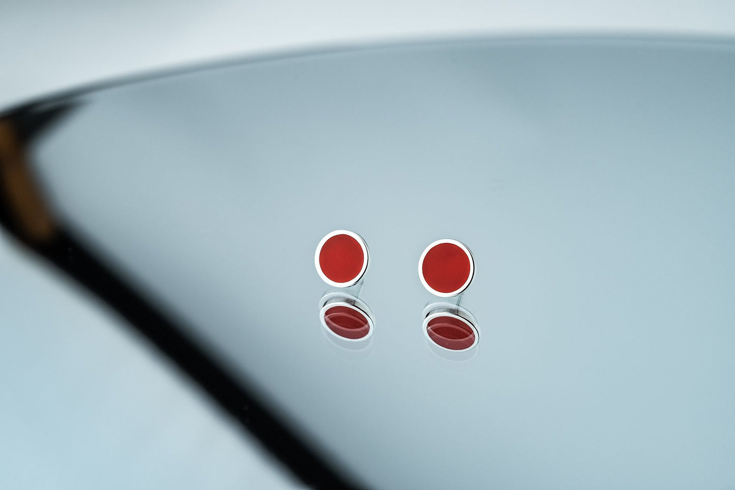 Stud earrings "Circle" (12 mm) with enamel