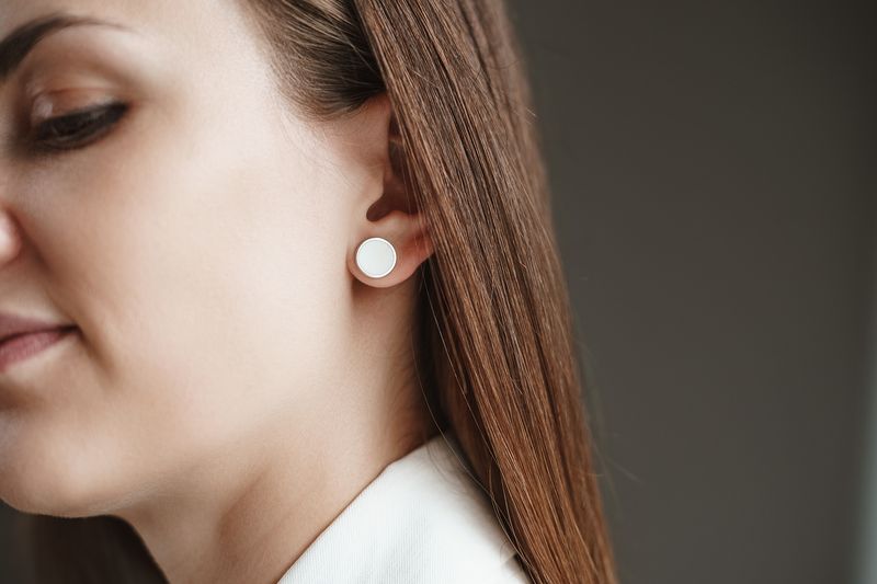 Stud earrings "Circle" (12 mm) with enamel