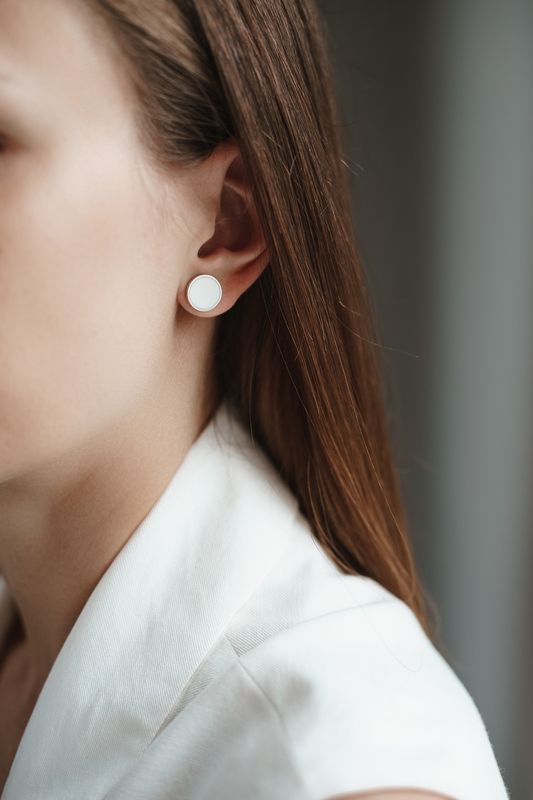 Stud earrings "Circle" (12 mm) with enamel