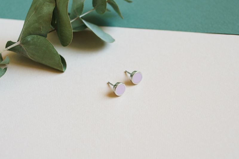 Stud earrings "Circle" (8 mm) with enamel (different colors to choose from)