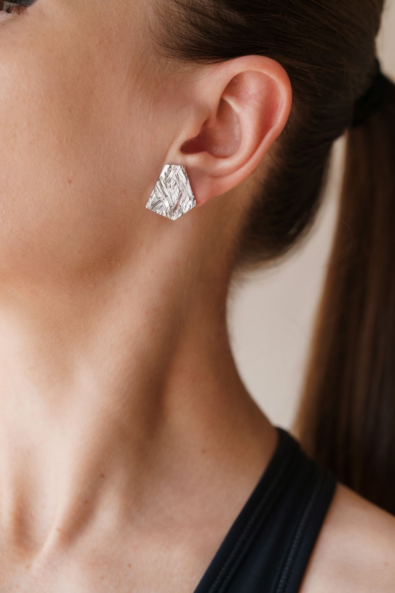 Earrings “Crushed Ice” (17×20 mm)