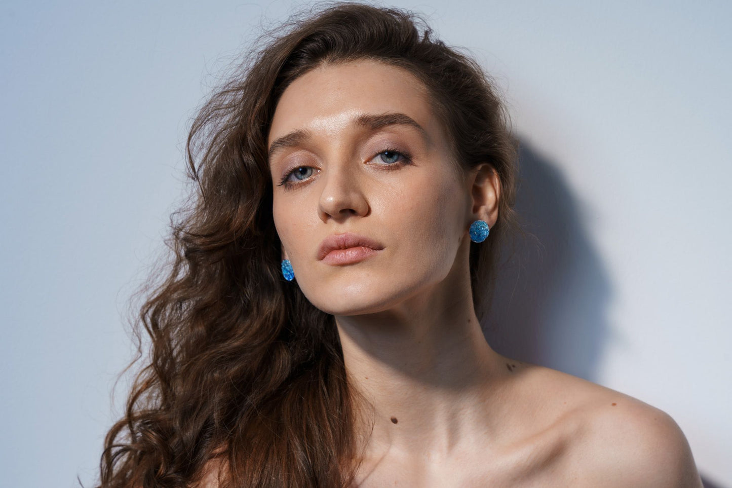 Disc earrings "Wave" (15 mm) blue