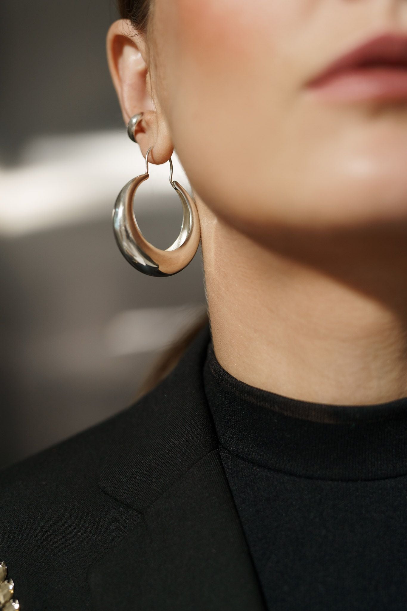 Earrings "Blow" (40 mm)