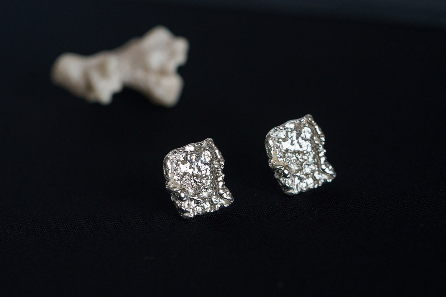 Stud earrings "Sea foam" light