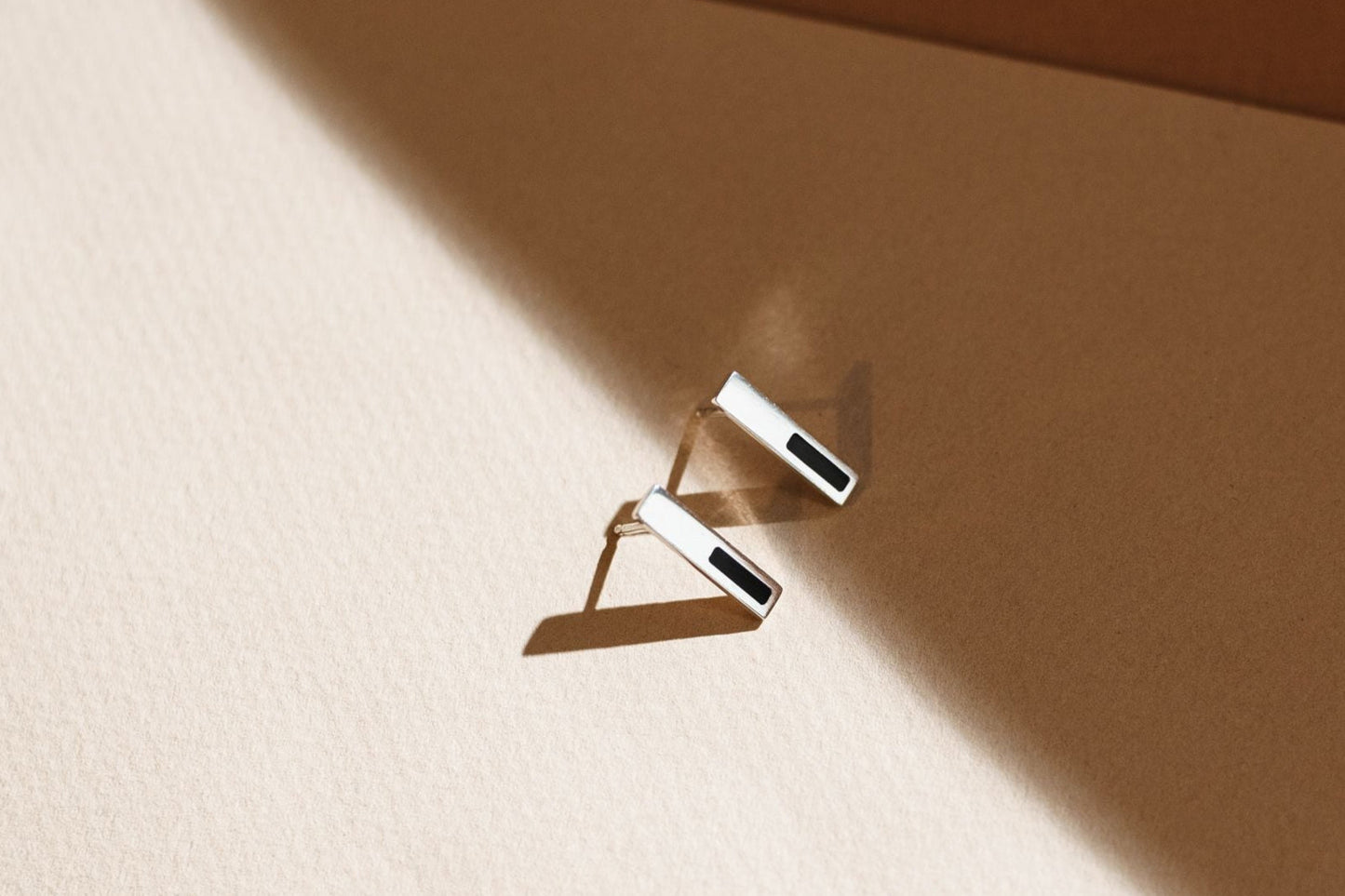 Earrings "Half Full"