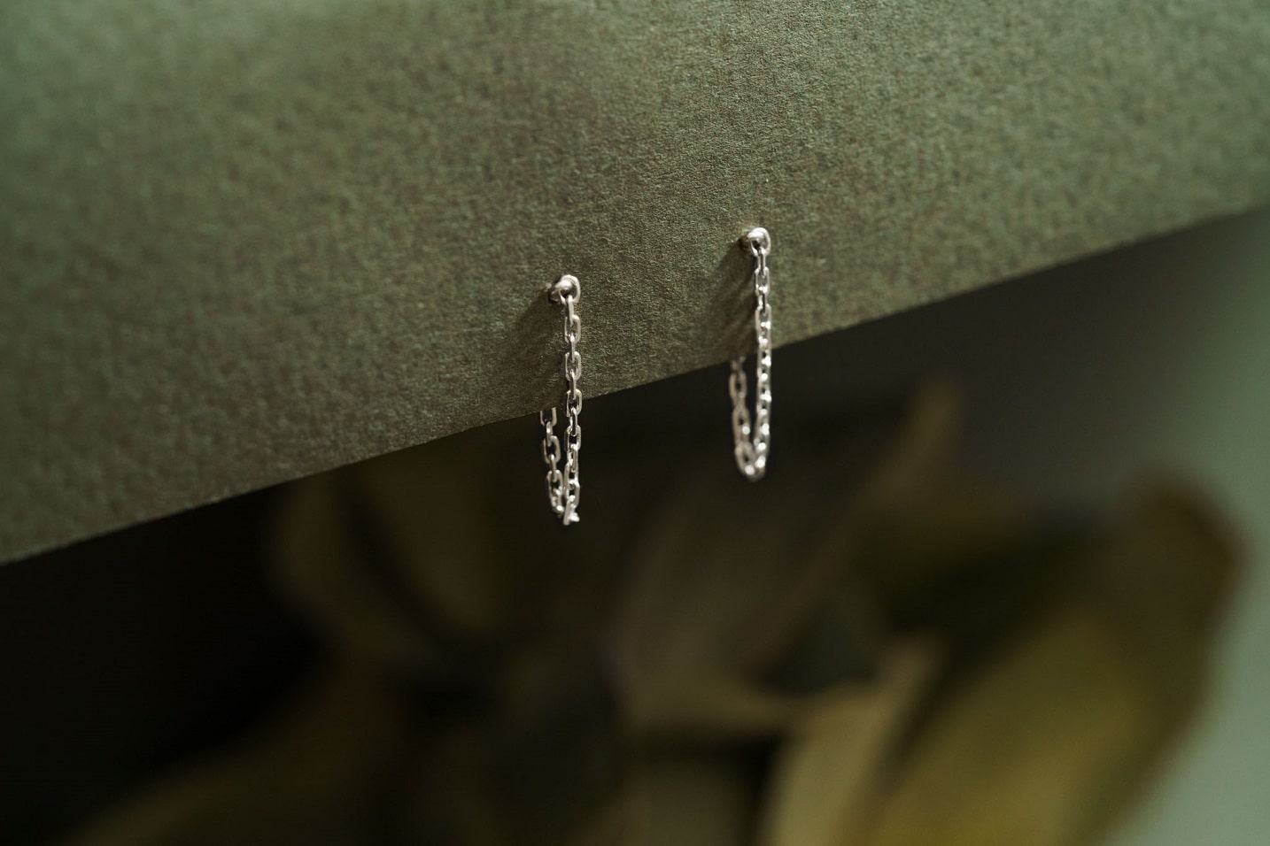 Earrings "Monostring"