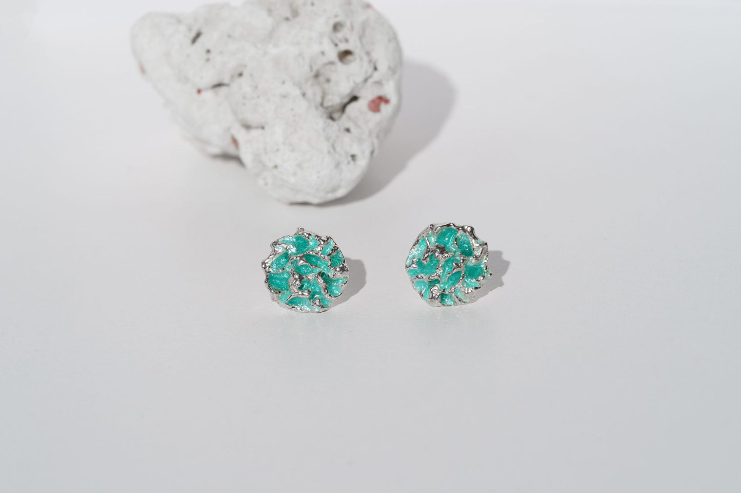 Stud earrings "Water ripple" light blue mini