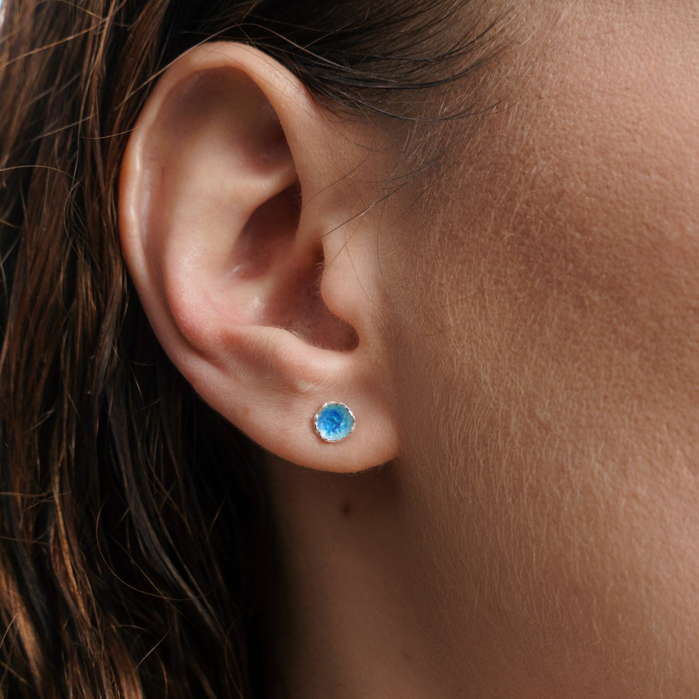 Earrings "Sea" (6 mm) blue