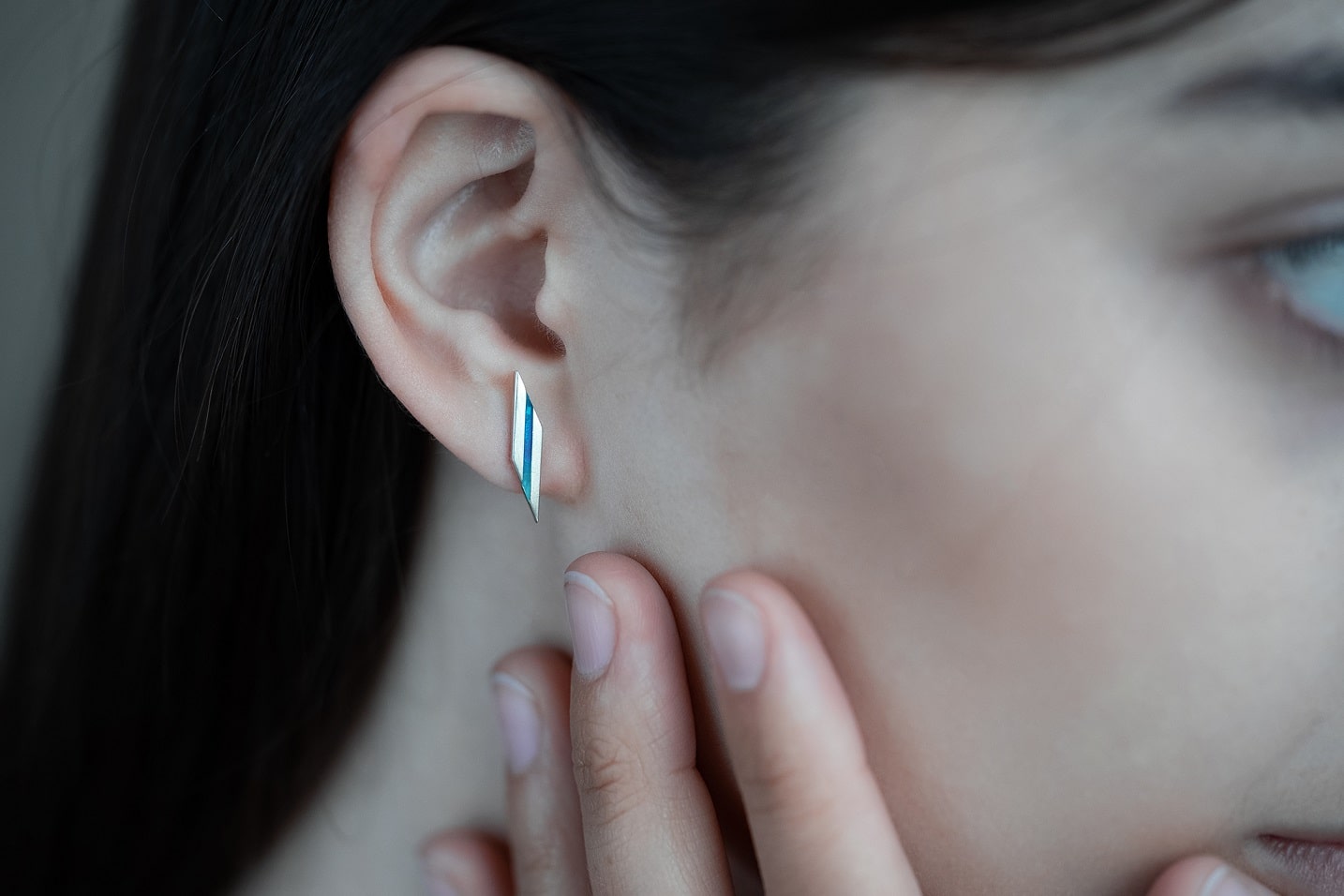 Stud earrings "Stripe" (17 mm) diagonal with enamel