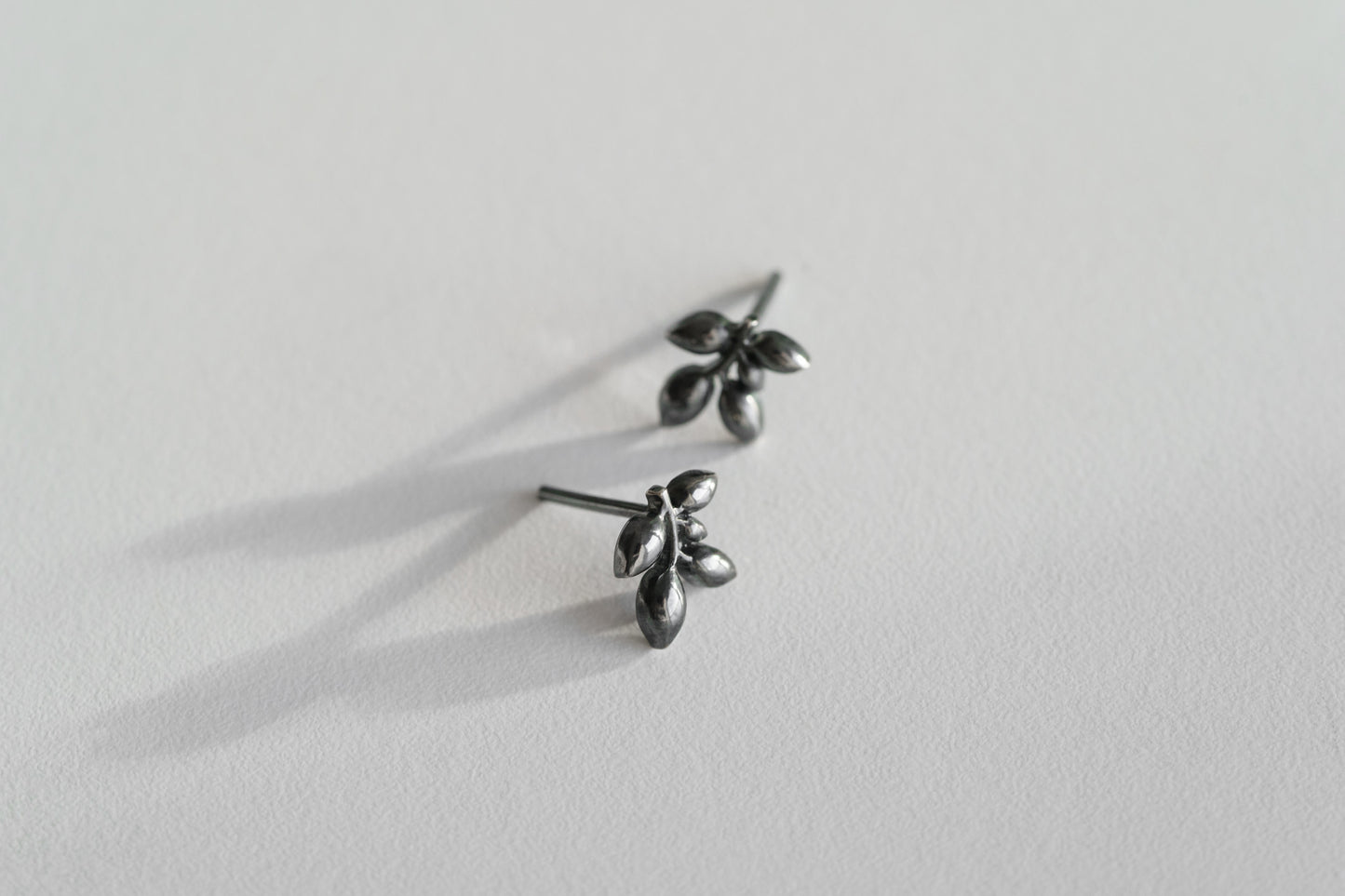 Stud earrings "Branch"