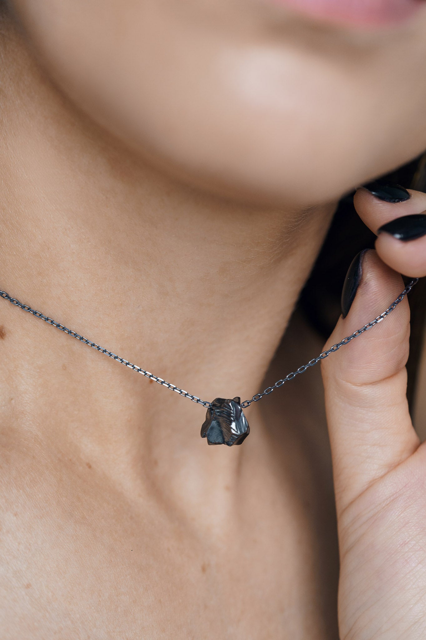 Necklace "Anthracite"